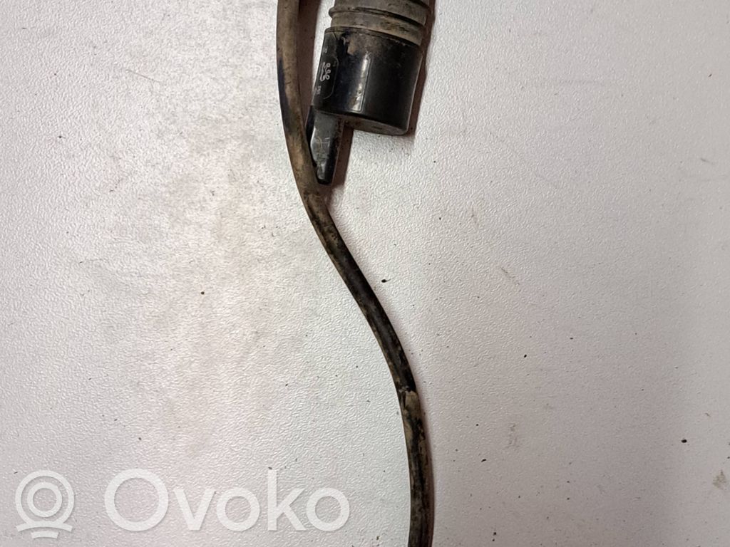 Ford Focus Pompa spryskiwacza szyby przedniej / czołowej 