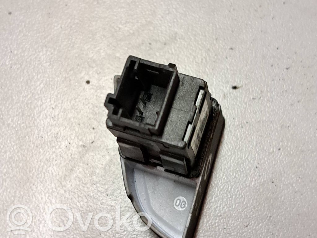 Citroen C5 Przycisk świateł awaryjnych 
