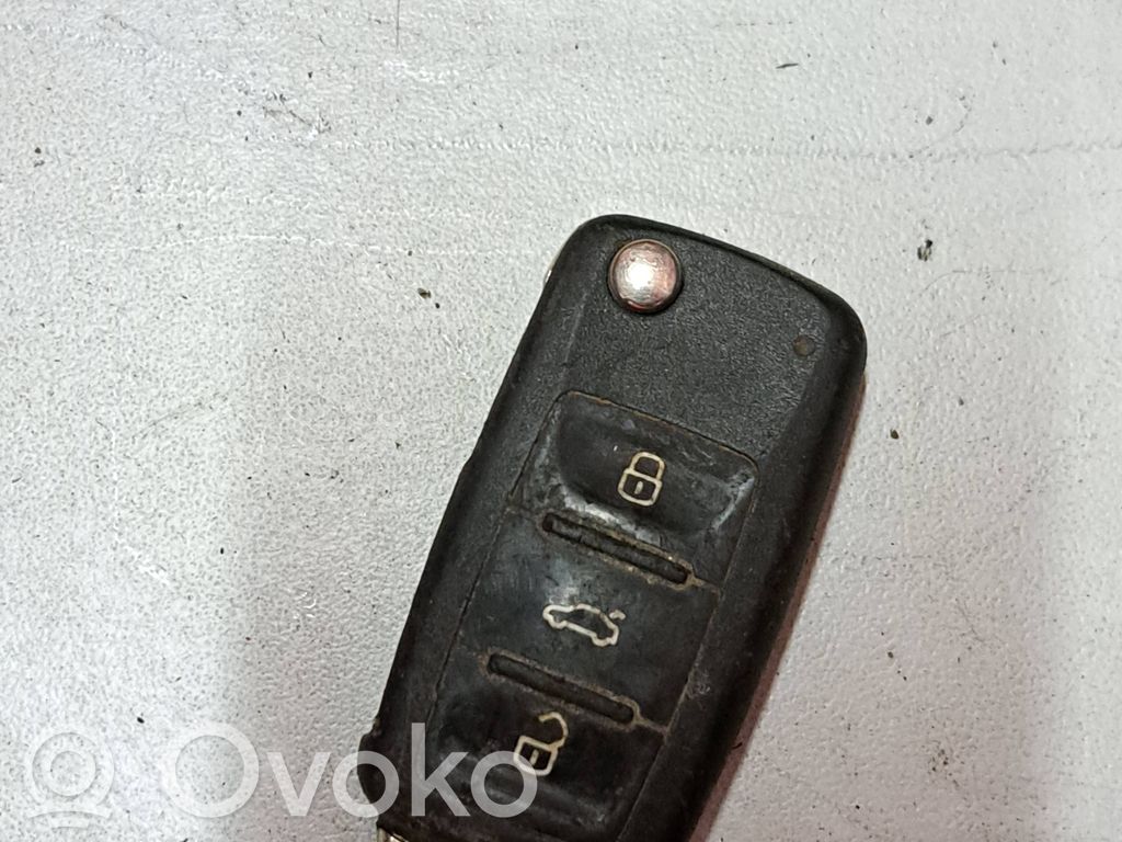 Volkswagen Golf VI Klucz / Karta zapłonu 