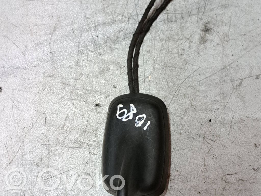 Audi A6 S6 C6 4F GPS-pystyantenni 