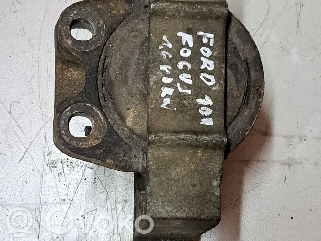 Ford Focus Engine mount bracket 