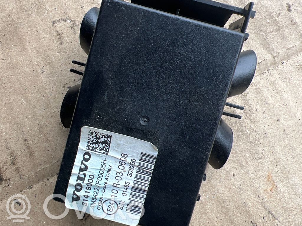 Volvo V60 Luz del asiento trasero 