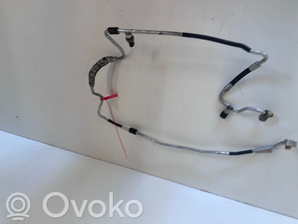BMW 3 E90 E91 Air conditioning (A/C) pipe/hose 