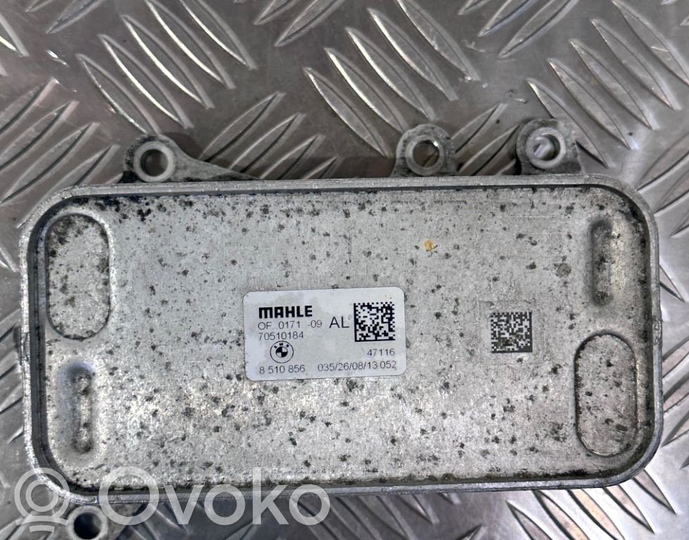 BMW 3 F30 F35 F31 Mocowanie / uchwyt filtra oleju 