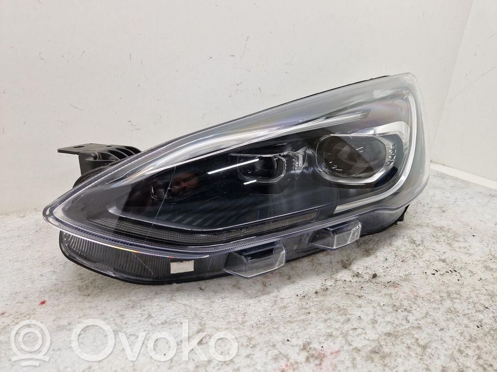Ford Focus Headlight/headlamp 