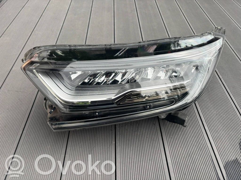 Honda CR-V Headlight/headlamp 