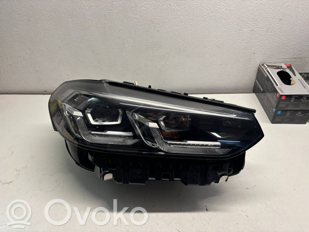 BMW X3 G01 Lampa przednia 