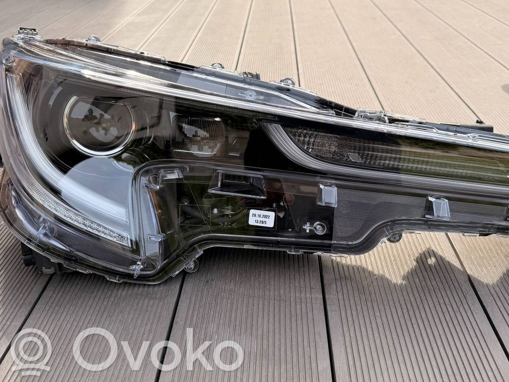 Toyota Corolla E210 E21 Phare frontale 