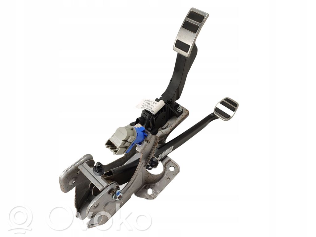 Ford Focus Accelerator throttle pedal 