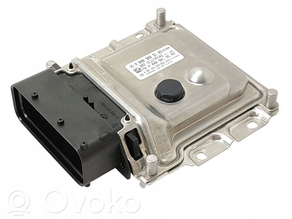 Mercedes-Benz E W212 Fuel injector 