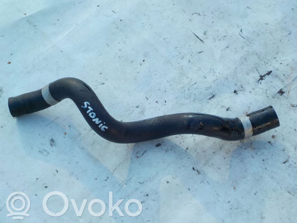 KIA Stonic Conductă/furtun lichid de răcire motor 
