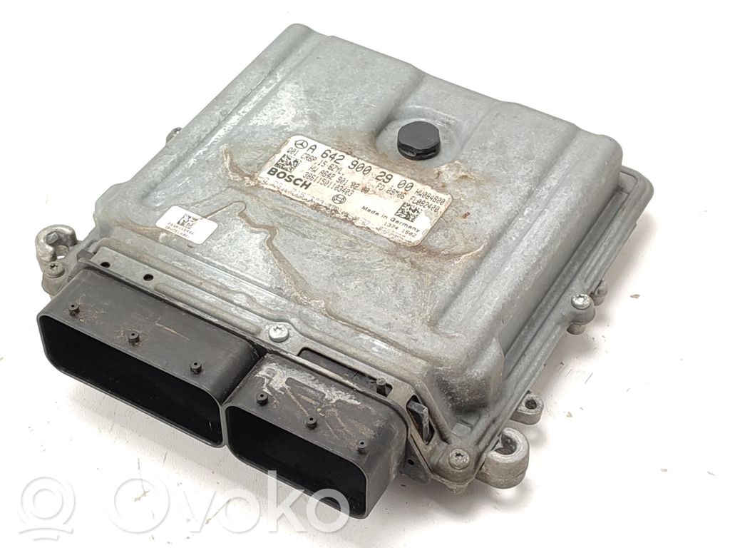 Mercedes-Benz E W212 Engine control unit/module ECU 