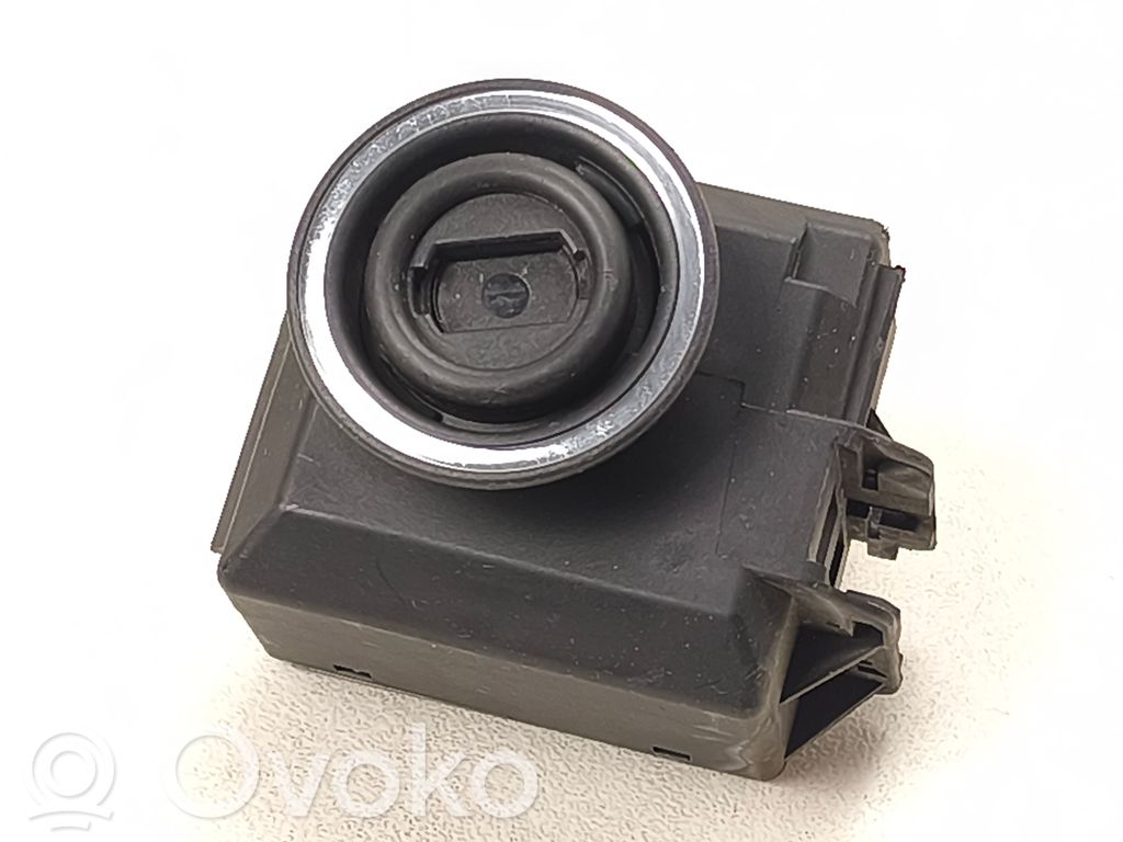 Mercedes-Benz CLS C218 X218 Ignition lock 
