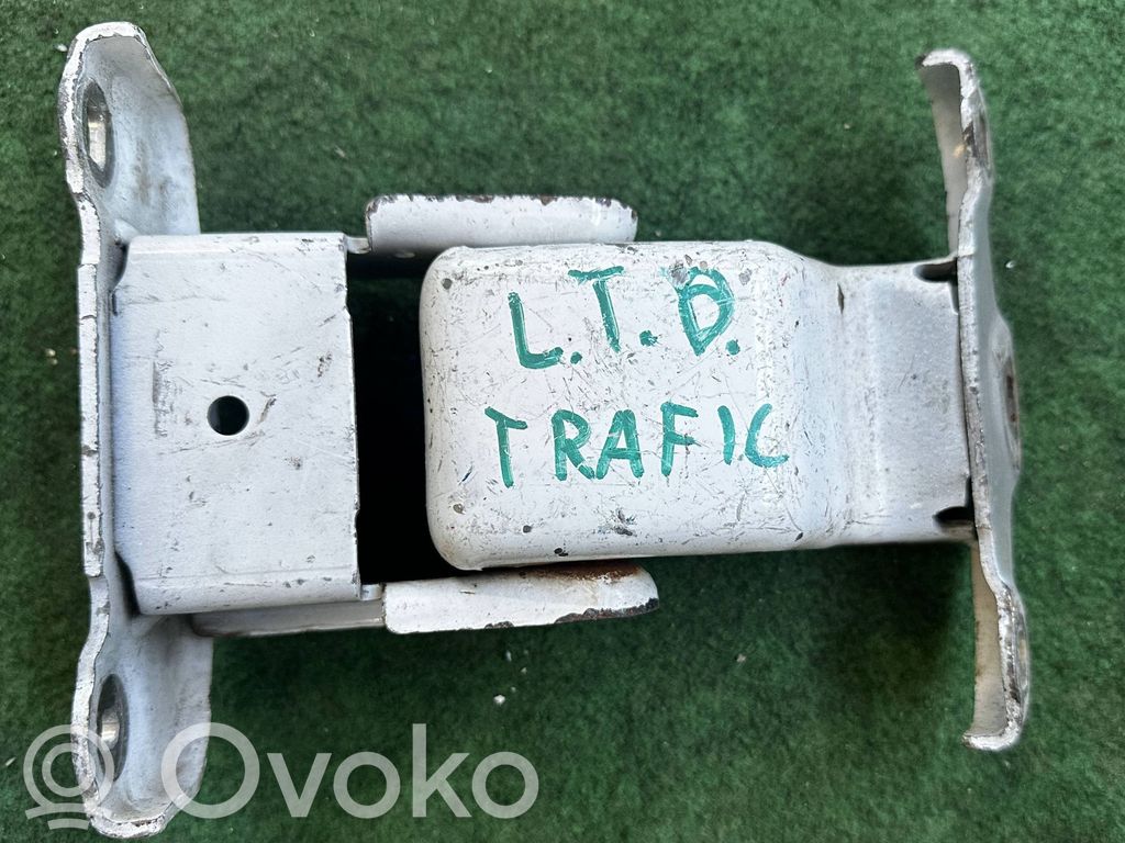 Loading door lower hinge   527428A,57854A