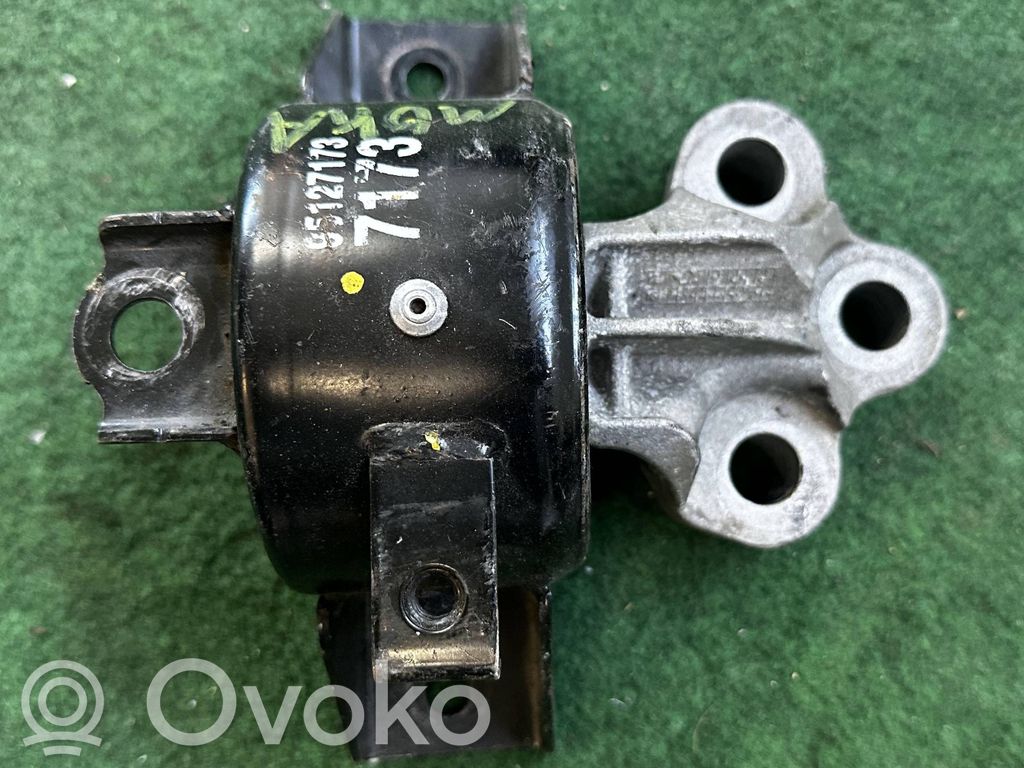 Opel Mokka Engine mount bracket 