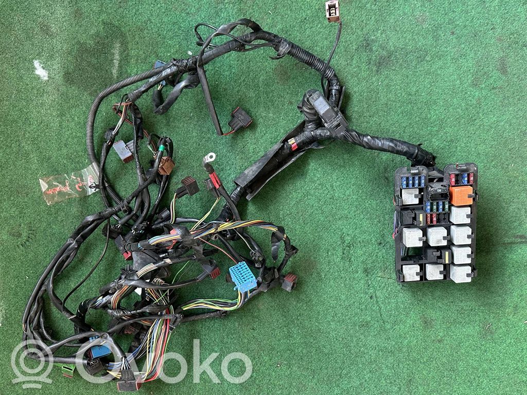 Saab 9-5 Saugiklių dėžė (komplektas) 