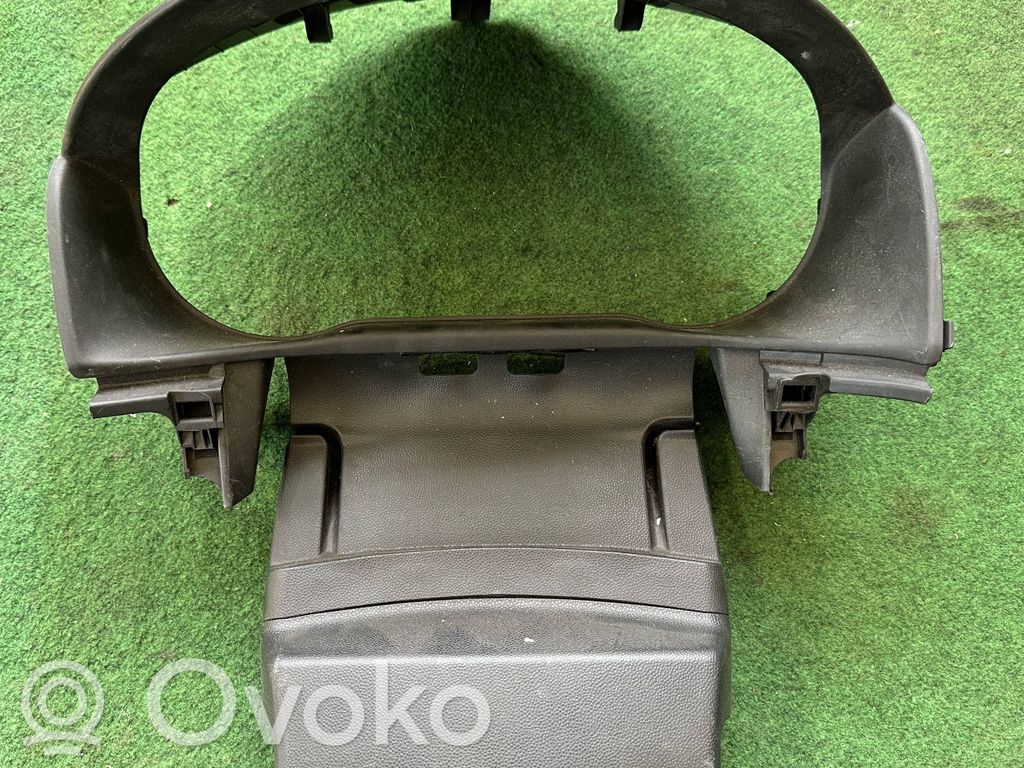 Mazda 3 I Dashboard trim 
