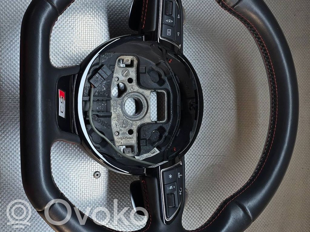 Audi A3 S3 8V Lenkrad 