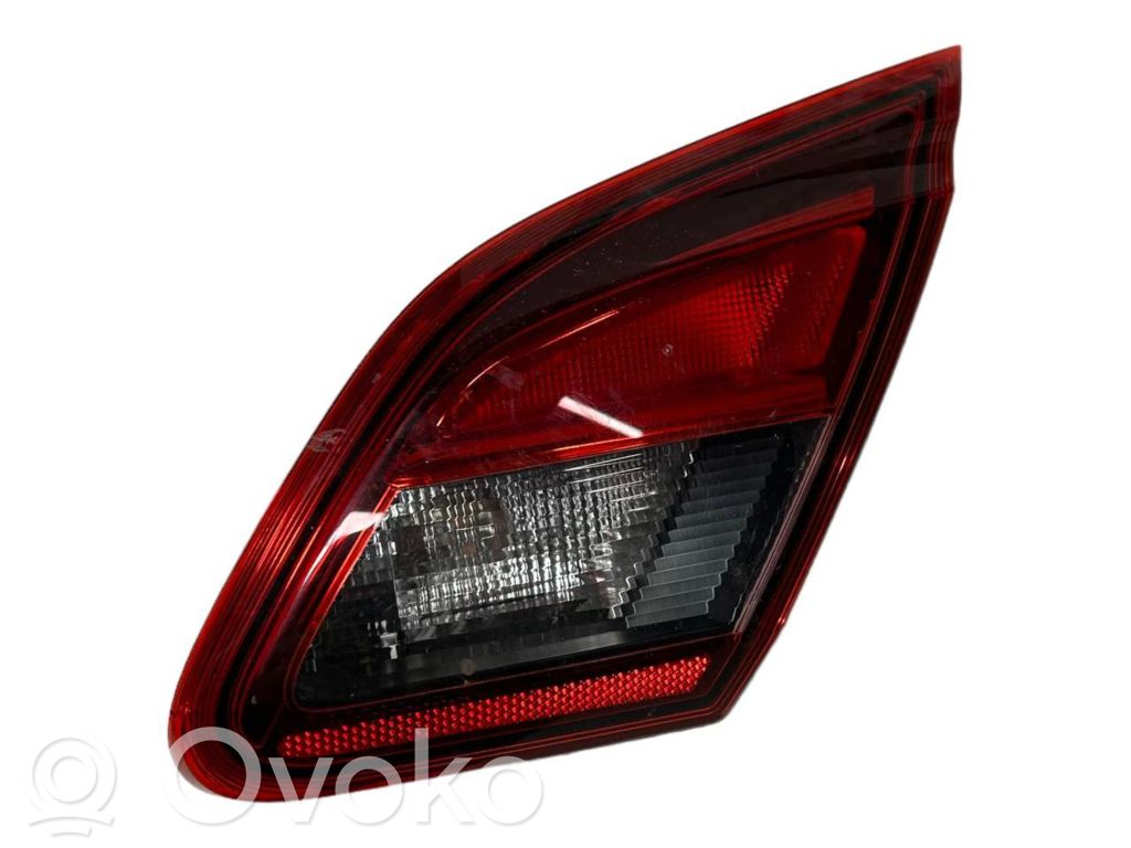 Opel Corsa E Luces portón trasero/de freno 