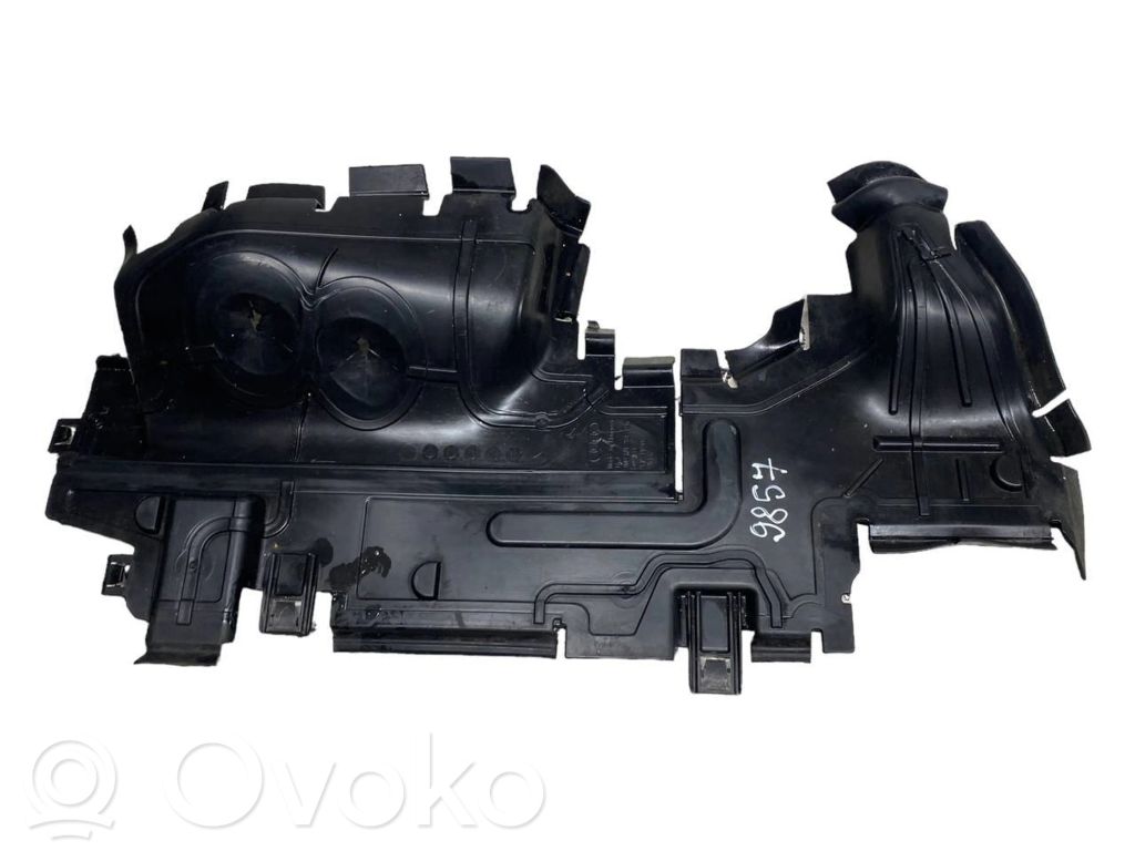 Audi Q7 4M Condotto d'aria intercooler 