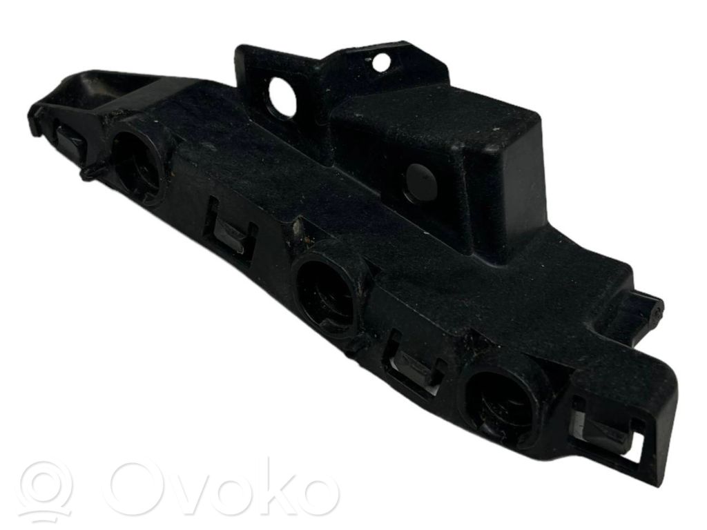 Audi Q7 4M Front bumper mounting bracket 