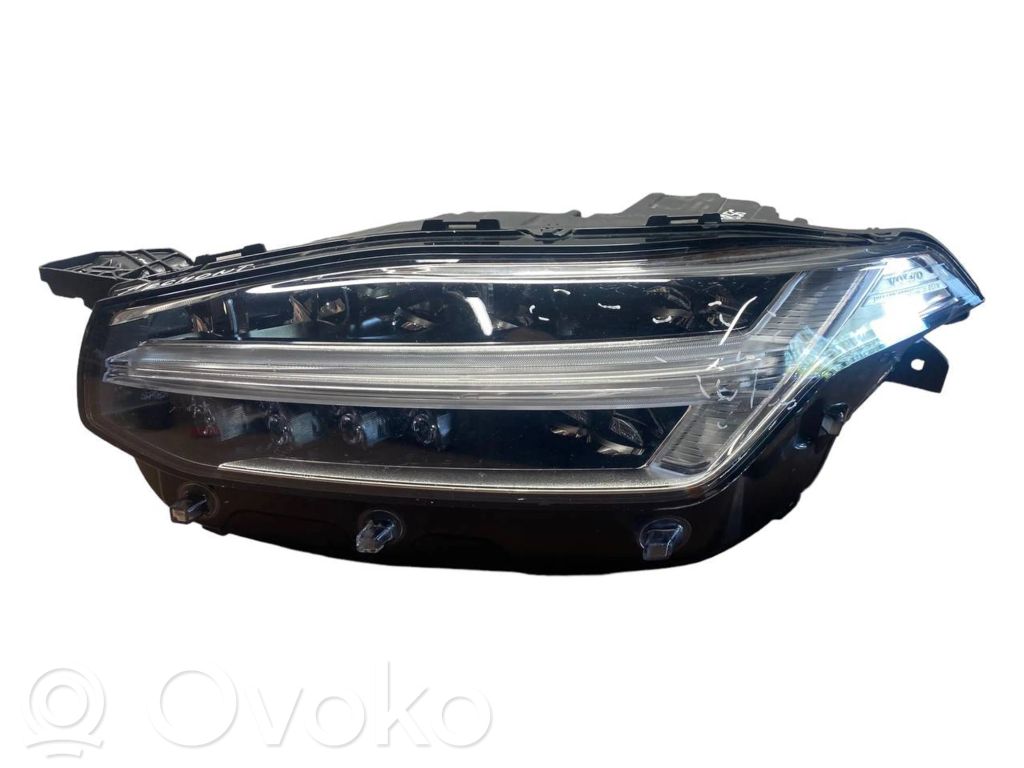 Volvo XC90 Scheinwerfer 
