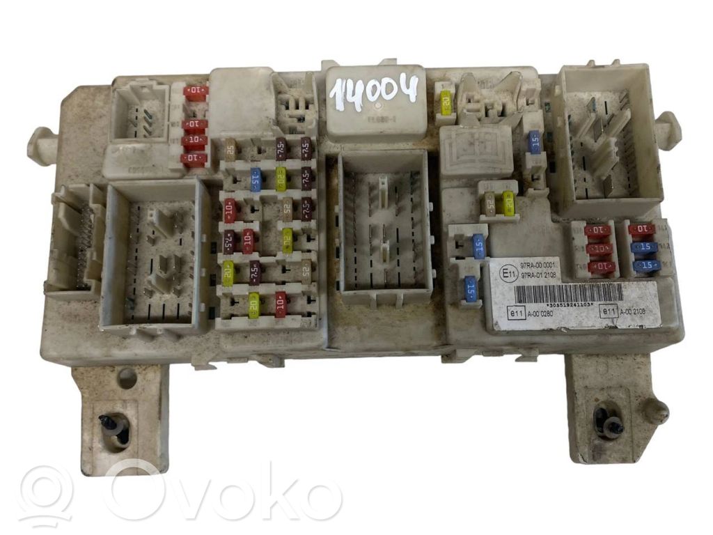 Ford Focus Fuse module 