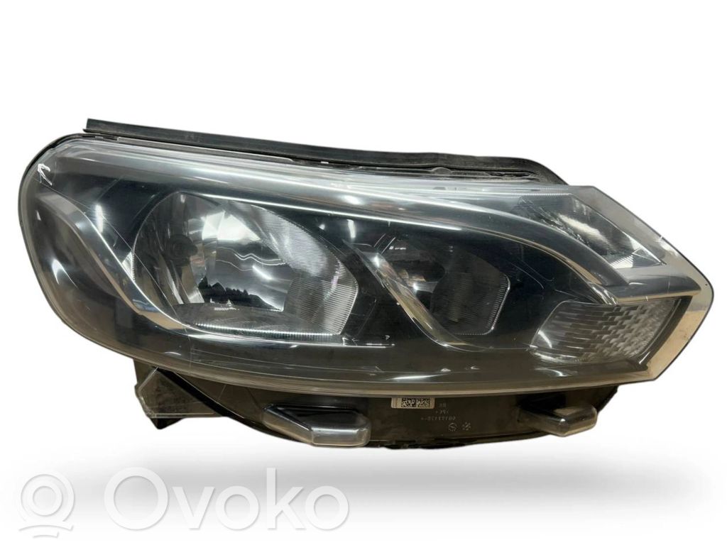 Toyota Proace Phare frontale 