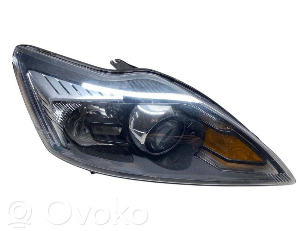 Headlight/headlamp   8M5113D152CD