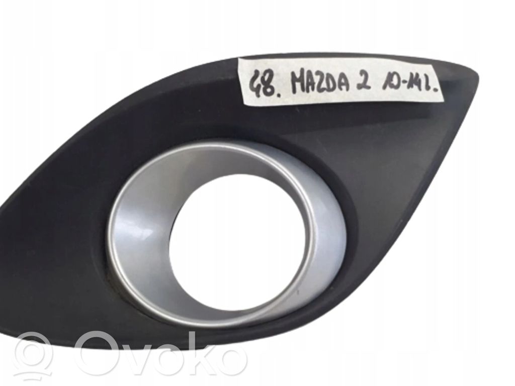 Mazda 2 Etusumuvalon ritilä 