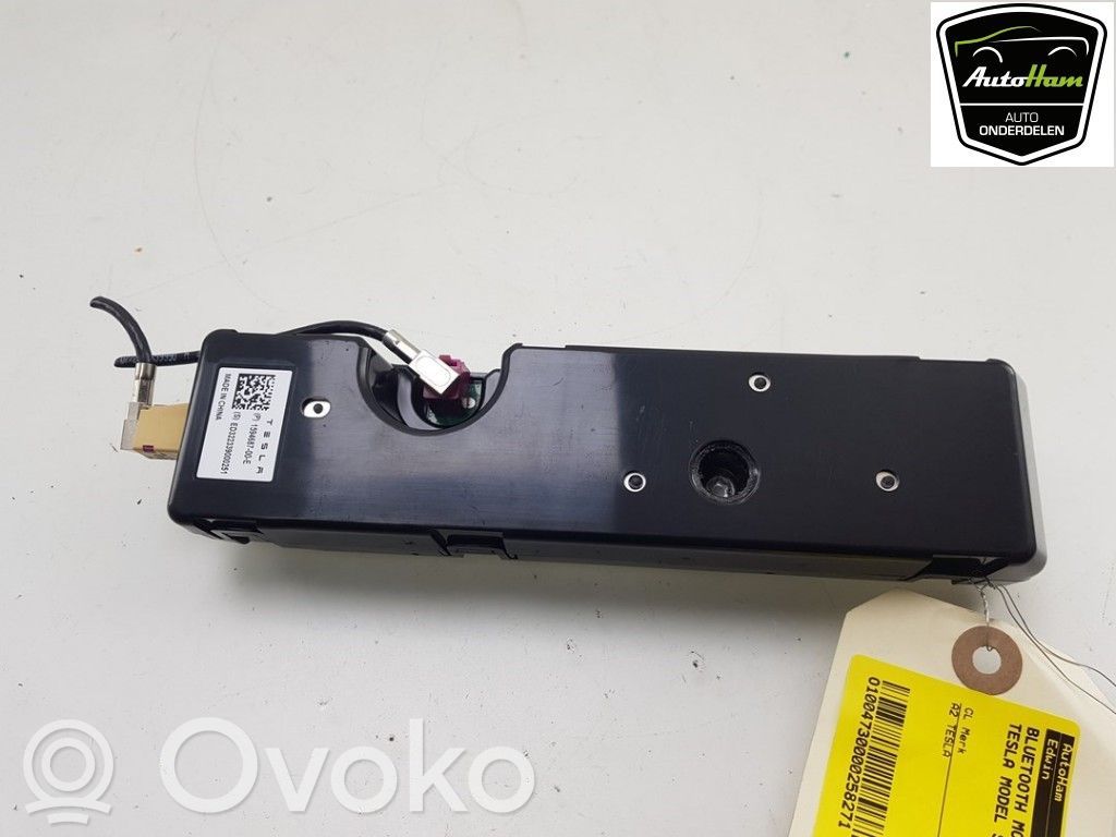 Tesla Model S Bluetooth modulis 
