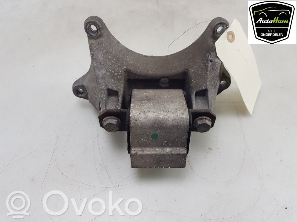 Mercedes-Benz Sprinter W907 W910 Suport tampon motor 