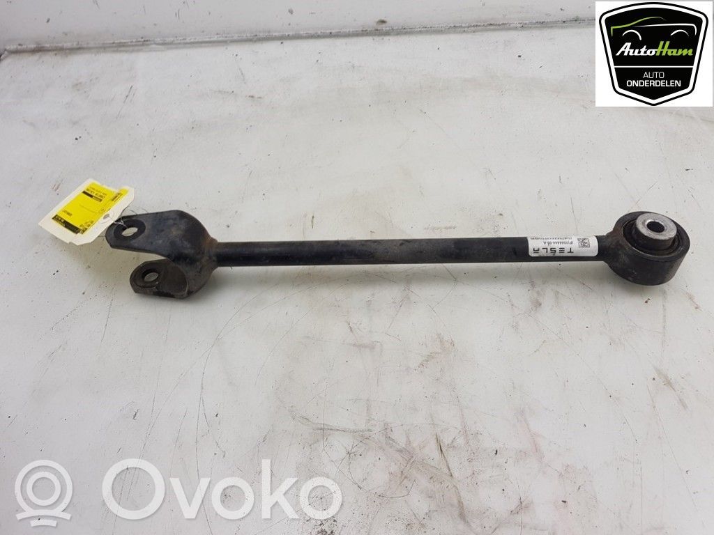 Rear control arm   104444400A,104444400A,P104444400A,104444400A,P104444400A