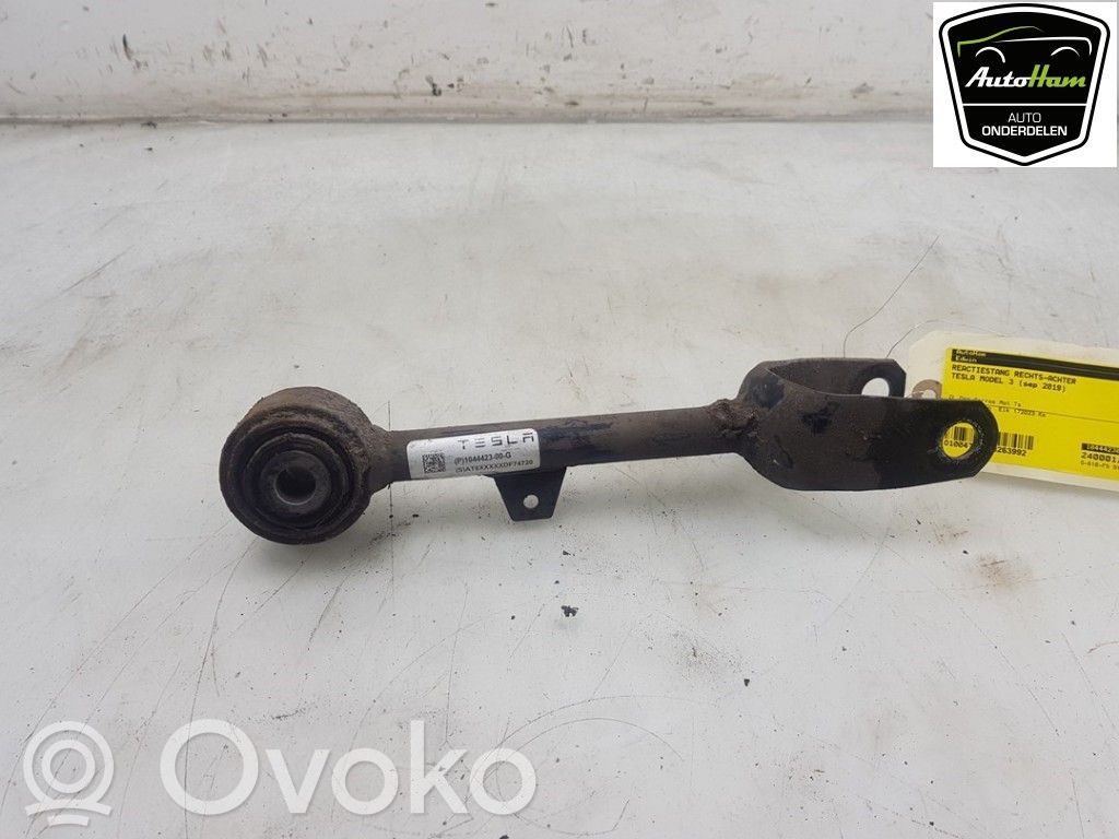Tesla Model 3 Querlenker hinten 