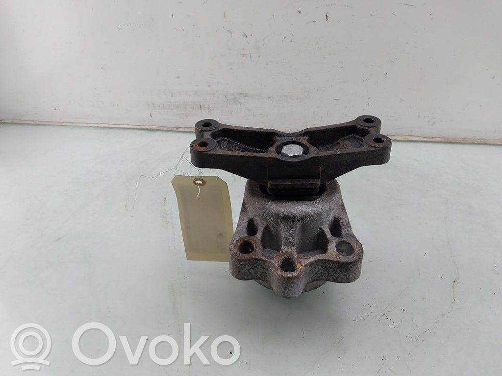 Ford Transit Dzinēja spilvens 