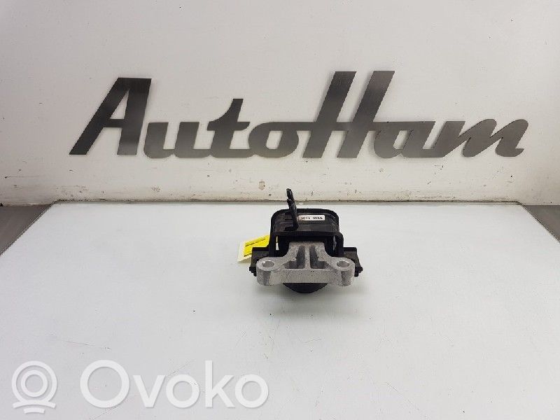 Opel Karl Engine mount bracket 