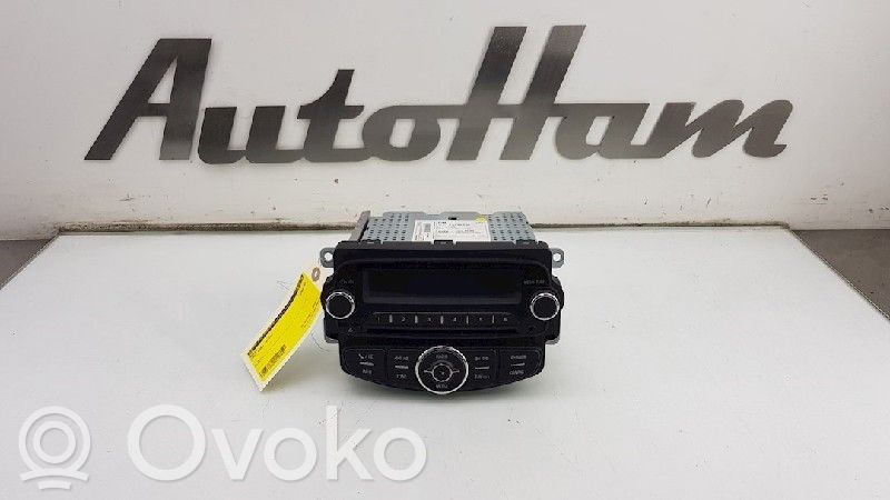 Opel Adam Panel / Radioodtwarzacz CD/DVD/GPS 