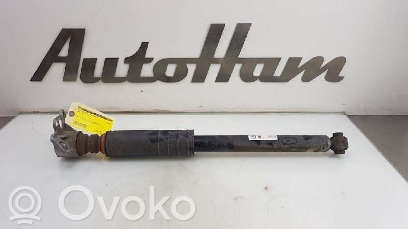 Opel Corsa E Takaiskunvaimennin 