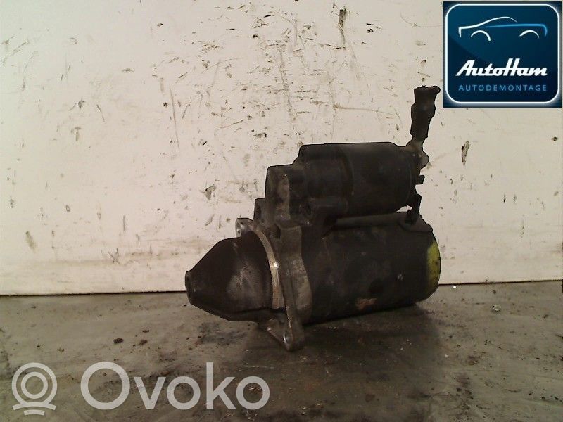Opel Corsa B Starteris 
