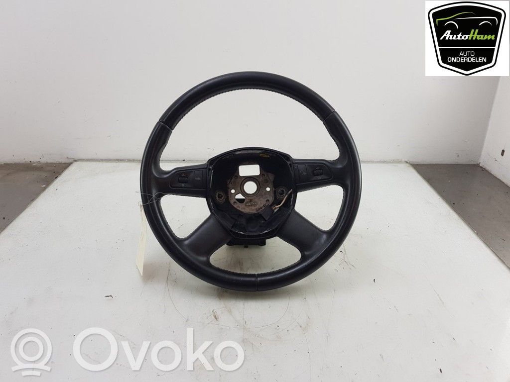Audi A6 S6 C6 4F Ohjauspyörä 