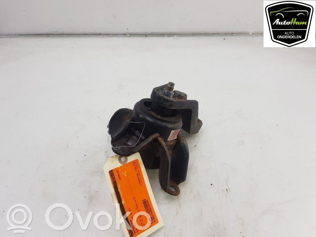 Engine mount bracket   218101W000,218101W000