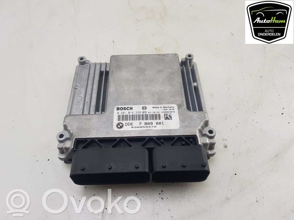 BMW 1 E81 E87 Engine control unit/module 
