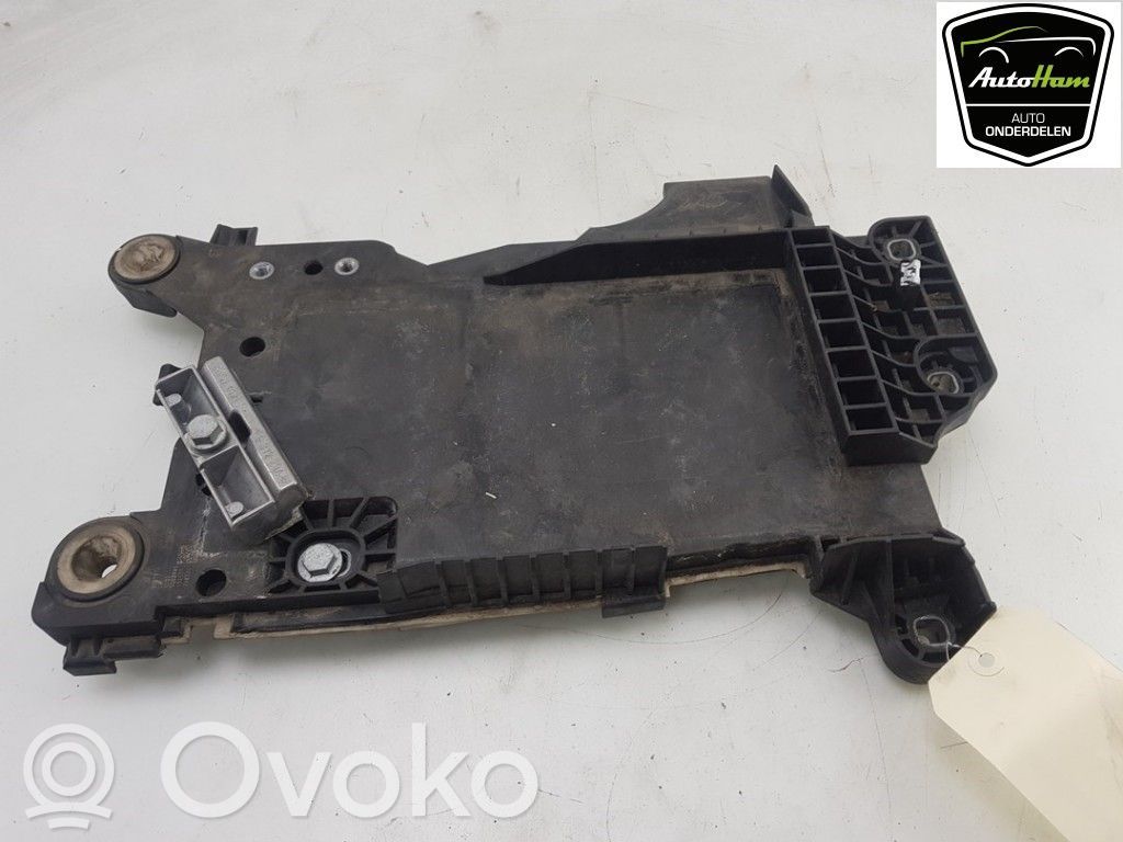 BMW X2 F39 Battery box tray 
