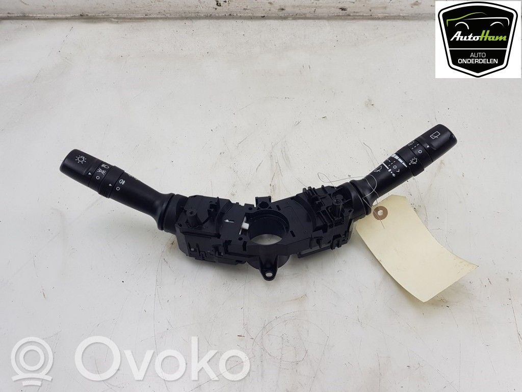 KIA Rio Boutons / interrupteurs volant 