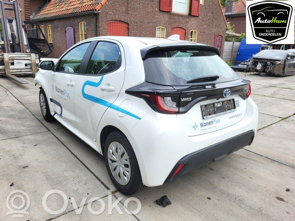 Toyota Yaris XP210 Hybrid / electric car battery 