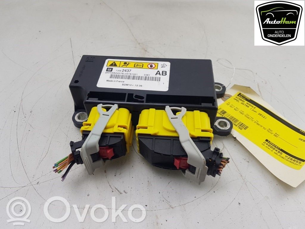 Opel Astra J Unidad de control/módulo del Airbag 