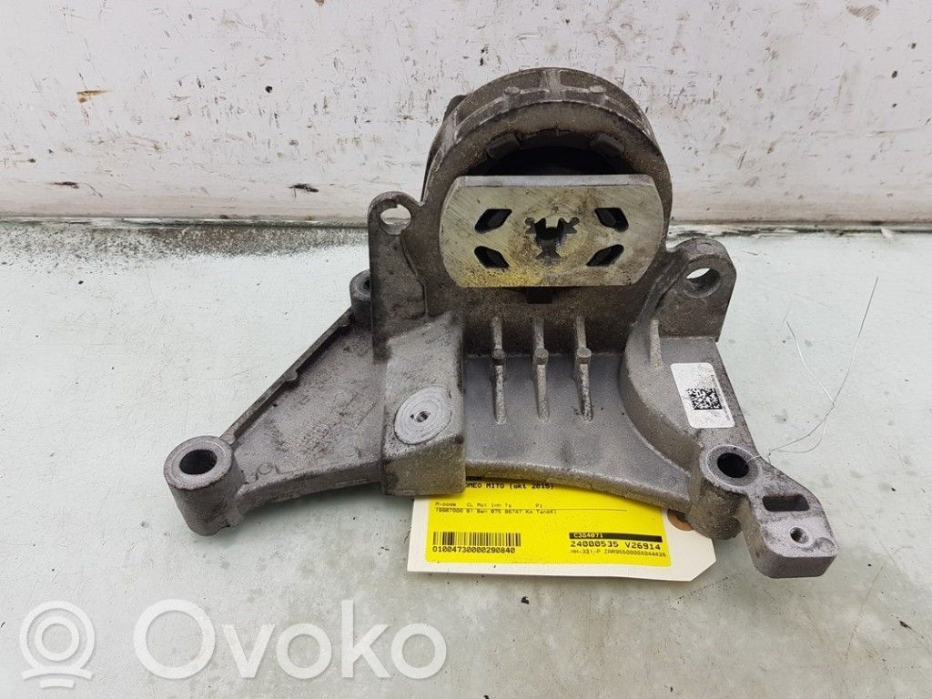 Engine mount bracket   C384071,51934811,51934811,C384071