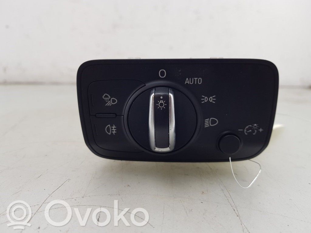 Audi A3 S3 8V Light switch 