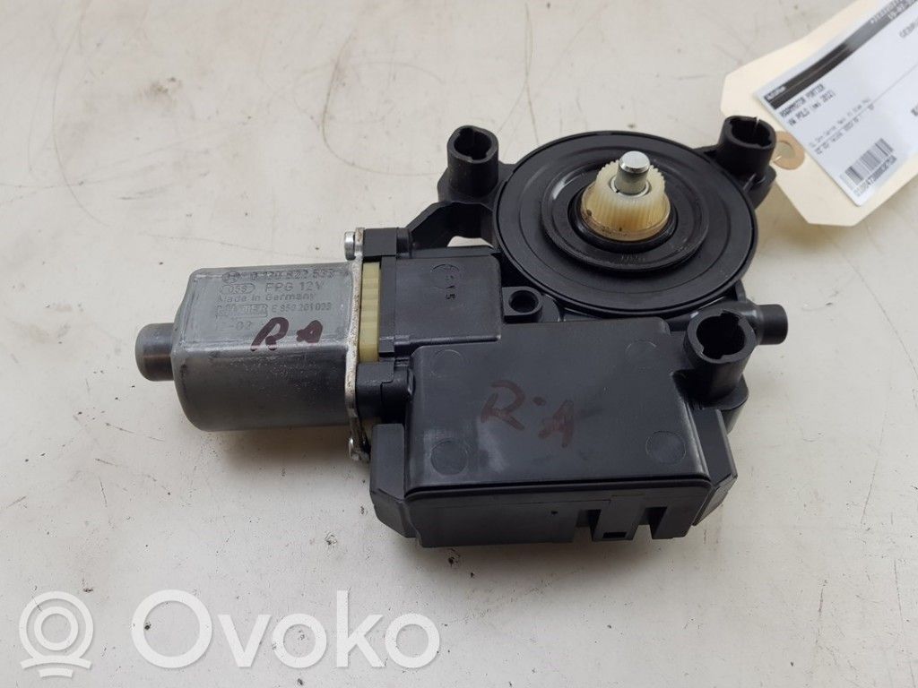 Volkswagen Polo V 6R Inne części wnętrza samochodu 