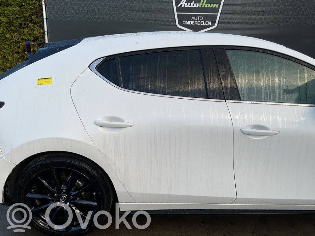 Mazda 3 Galinės durys 